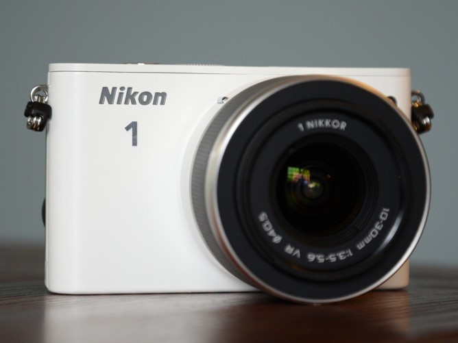 Nikon 1 J3 Review: Simple, Small, and Slick - DigitalCameraReview